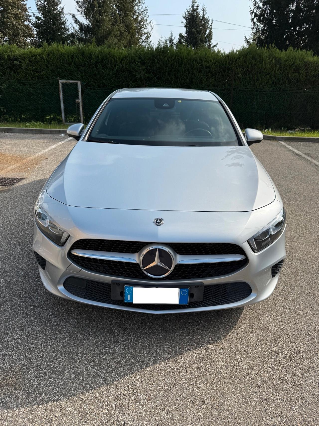 Mercedes-Benz A 180 D - NAV. - 12 MESI DI GARANZIA -