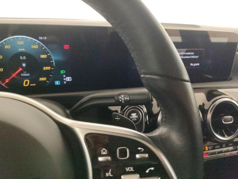 Mercedes-Benz Classe A A 180 d Sport auto