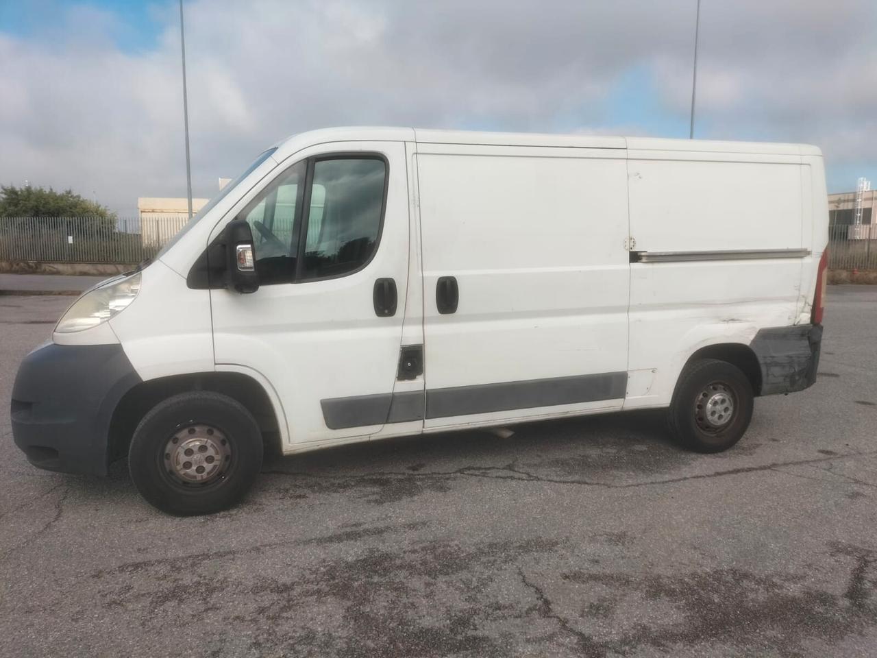 PEUGEOT BOXER 2.2 HDI - 2012