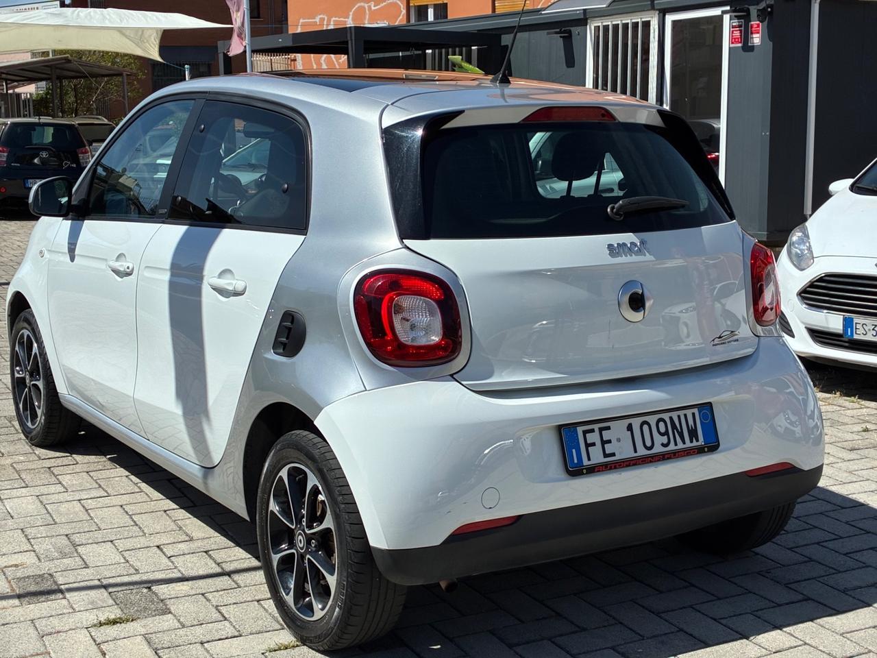Smart ForFour