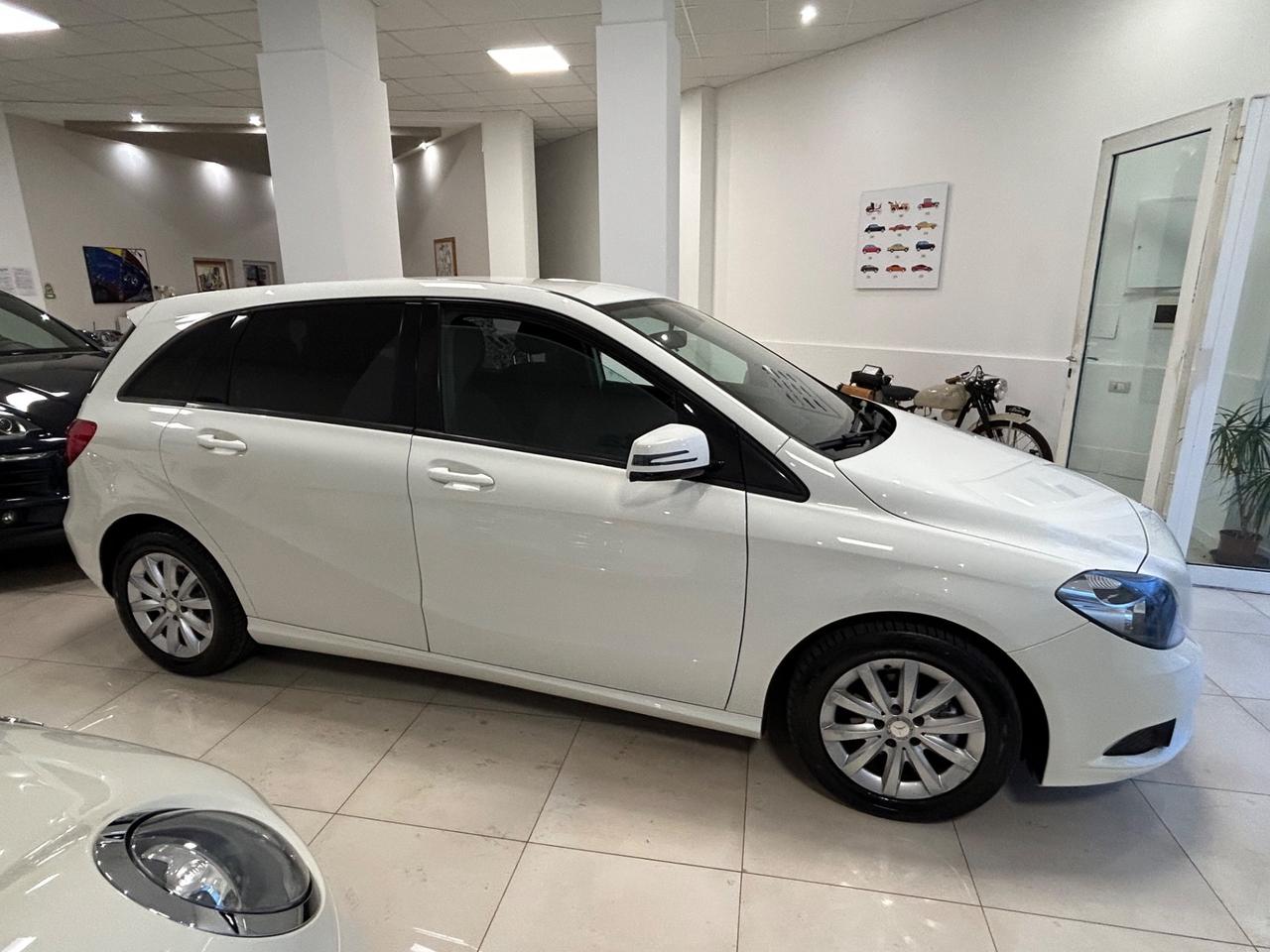 Mercedes-benz B 180 CDI Automatic Executive