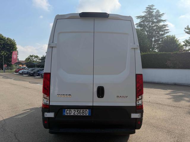 IVECO Daily 35S12V 2.3 HPT PLM-TA Furgone +IVA
