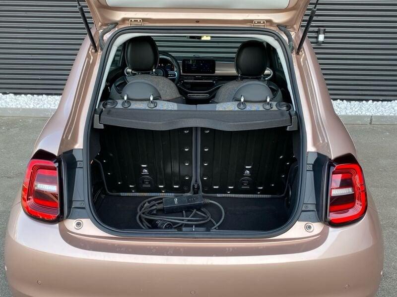 FIAT 500 Electric Icon 43 kW/Max 118 CV