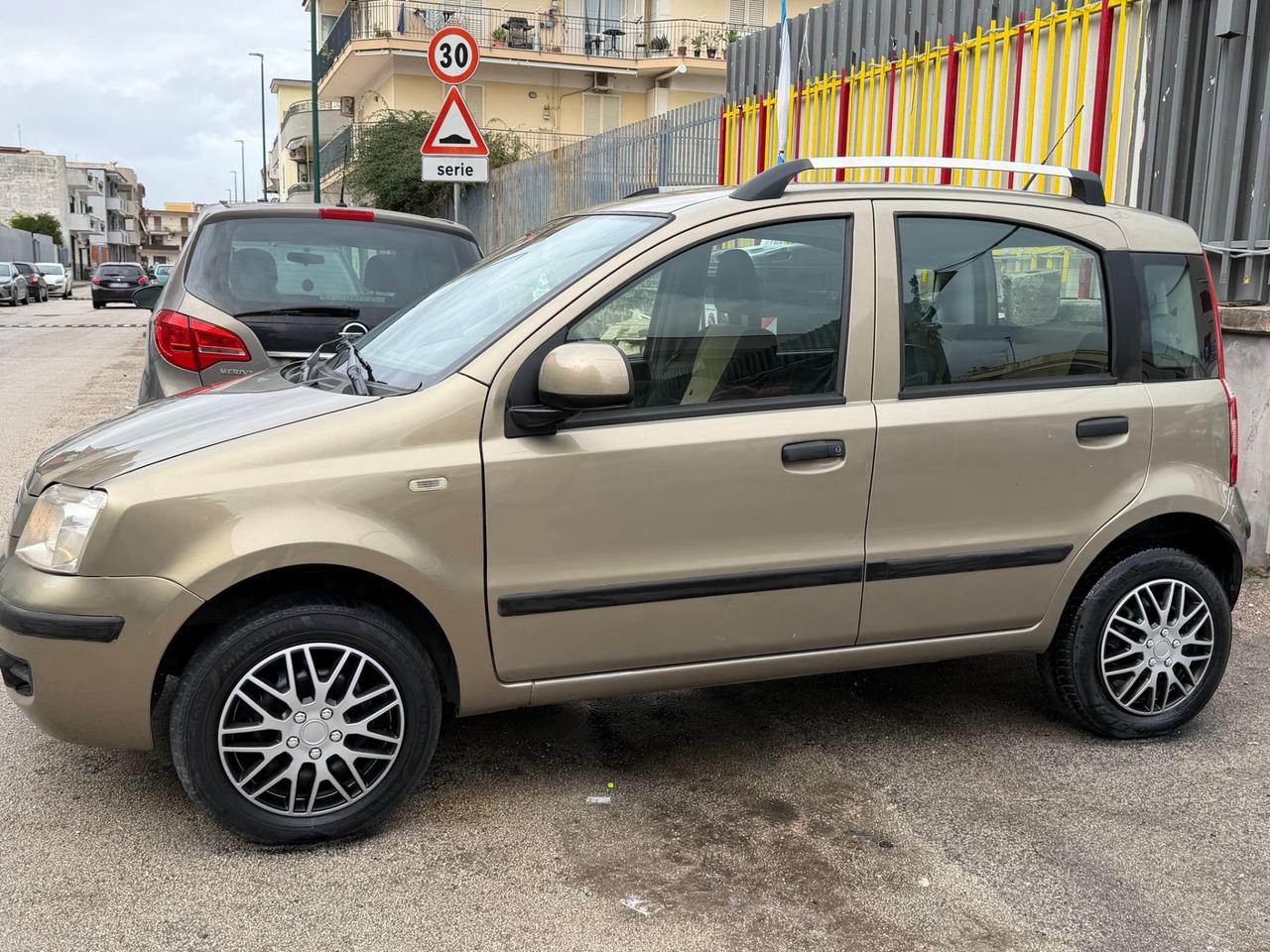 Fiat Panda 1.4 Natural Power del 2012 con 185.000 km
