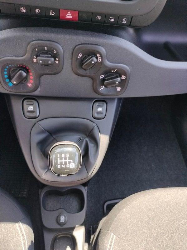 FIAT Pandina 1.0 FireFly 65cv S&S Hybrid Icon 5 posti con comandi al volante!!