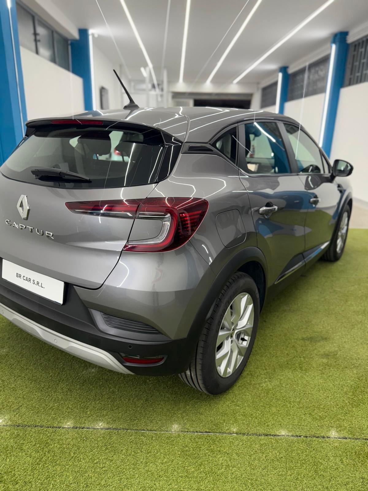 Renault Captur Blue dCi 115 CV EDC Business