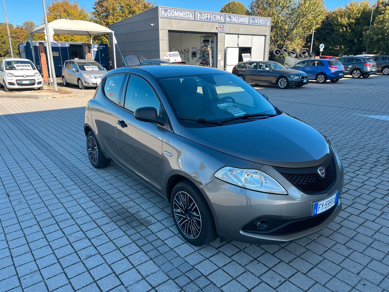 Lancia Ypsilon GPL originale