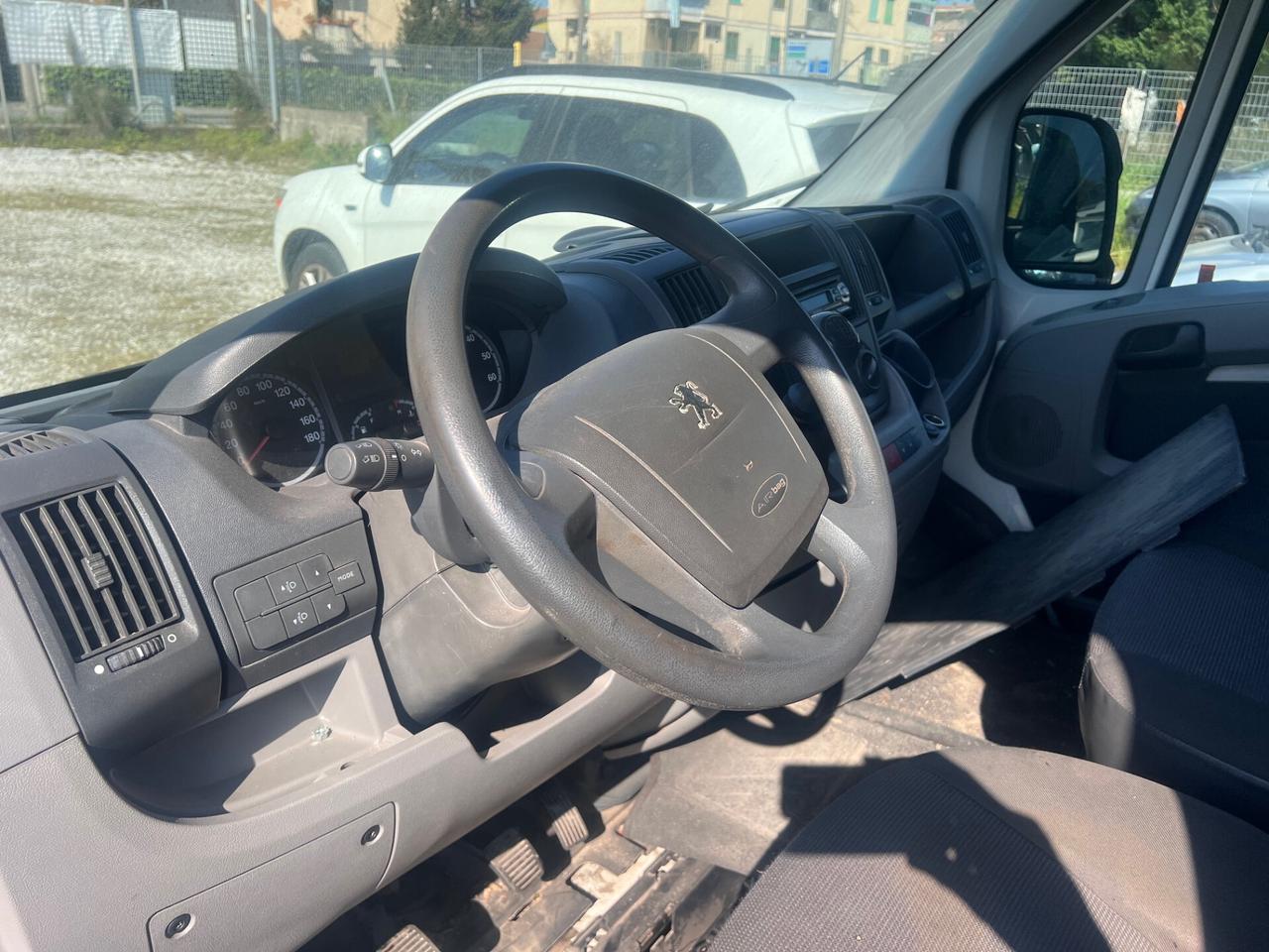 Peugeot Boxer 2.2 Furgone motore 4HU