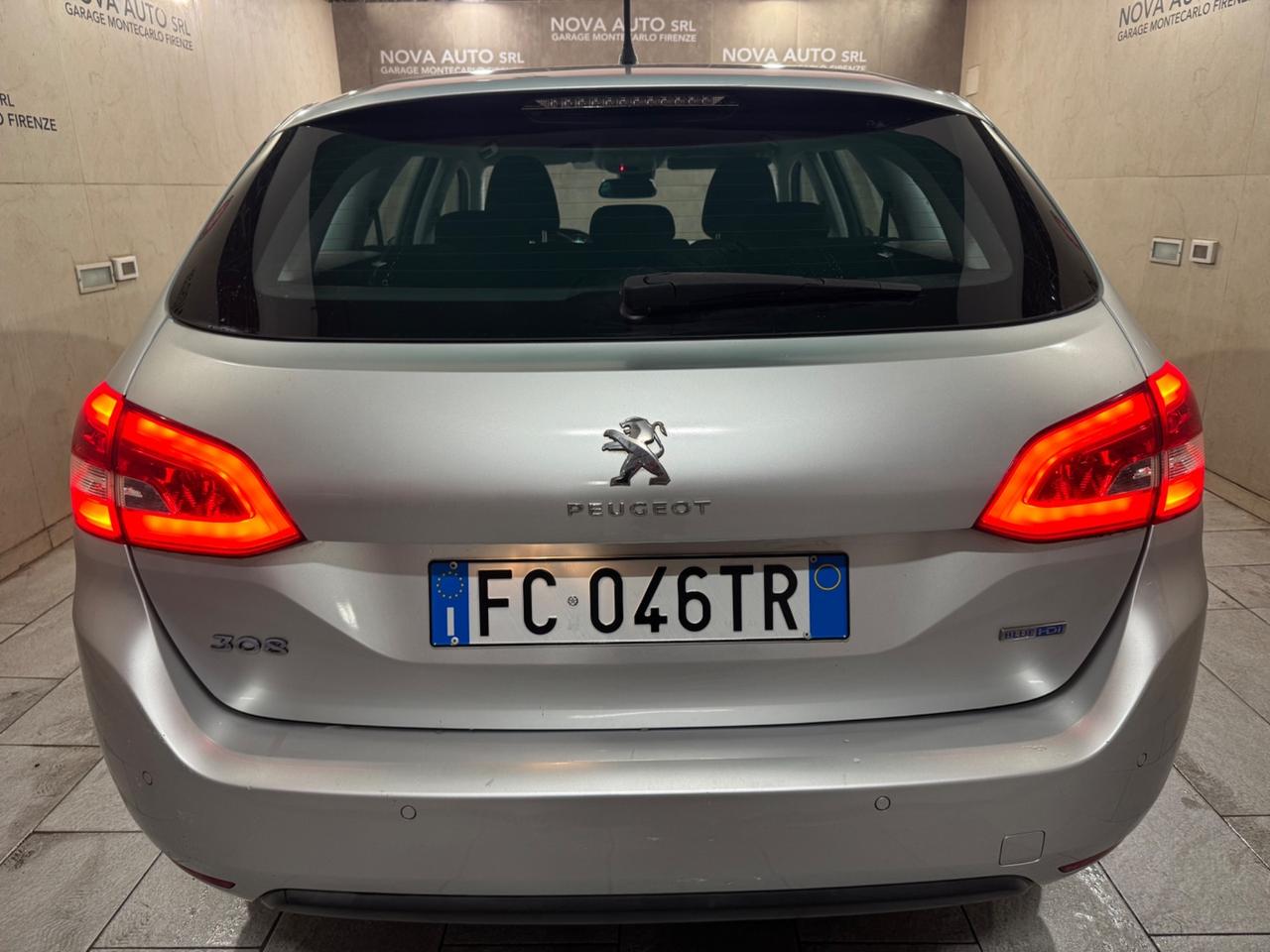 Peugeot 308 BlueHDi 120 S&S SW Business