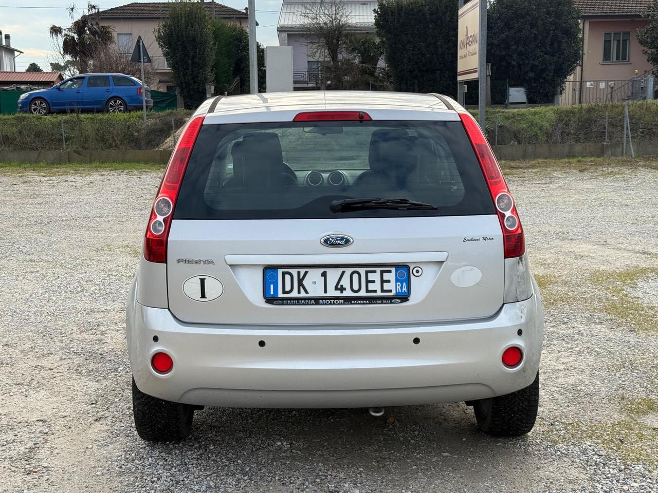 Ford Fiesta 1.2 16V 5p. Ghia