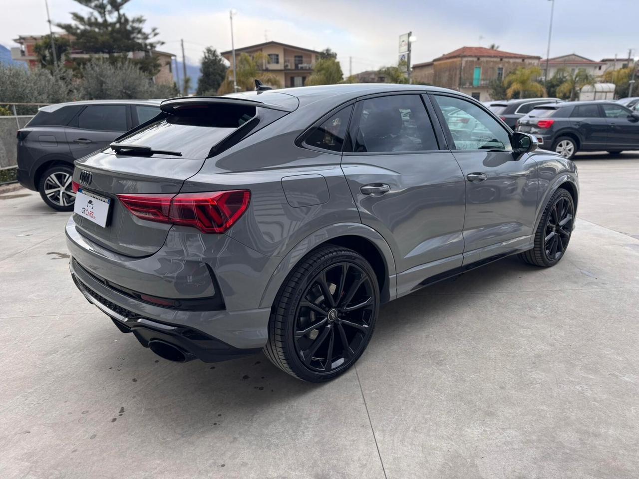 Audi Q3 RS SPB quattro S tronic