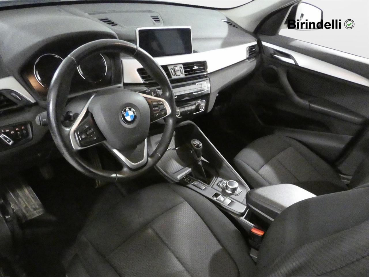 BMW X1 (F48) - X1 sDrive18d Business Advantage