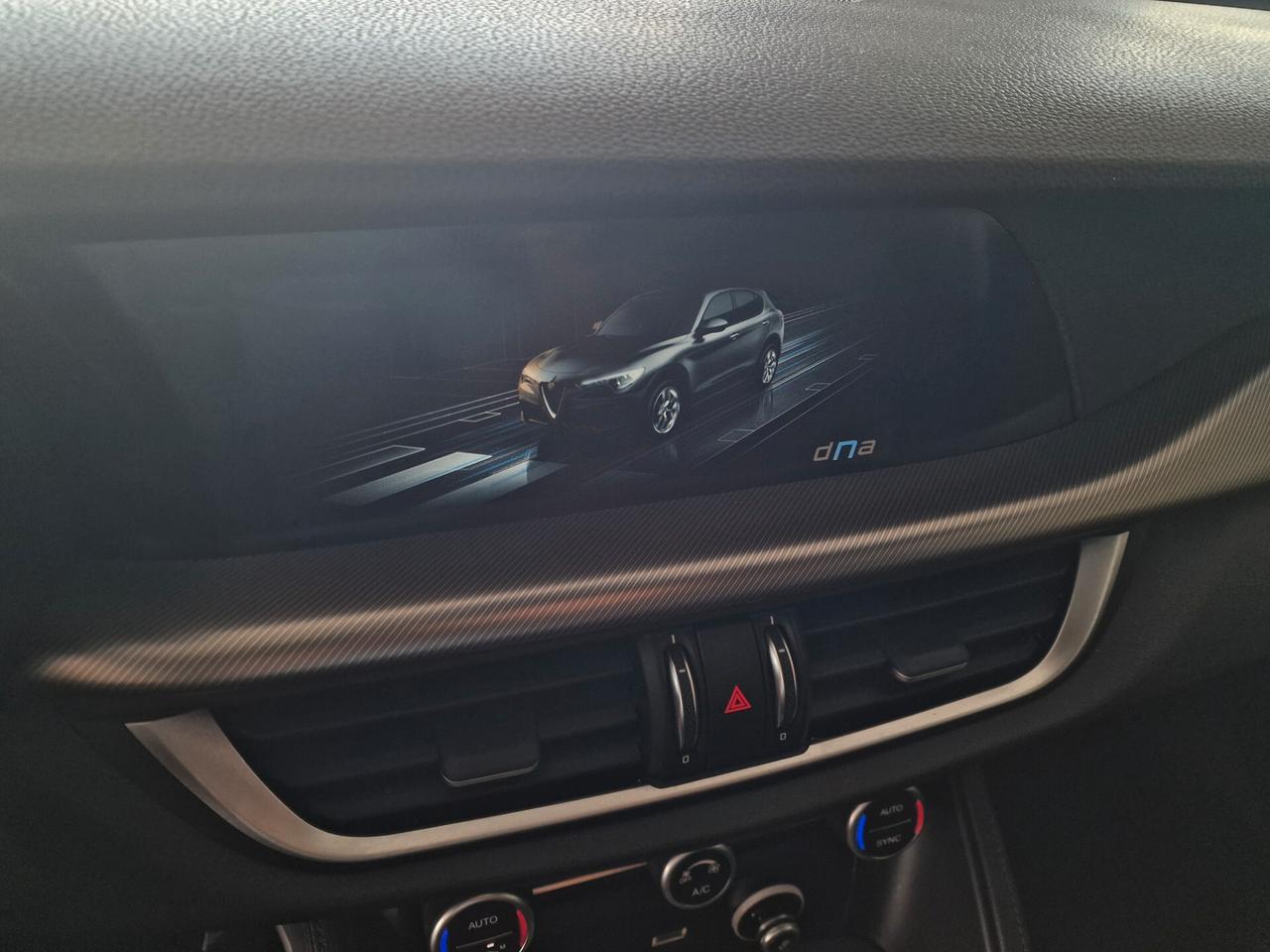 Alfa Stelvio Q4 190 CV Sprint