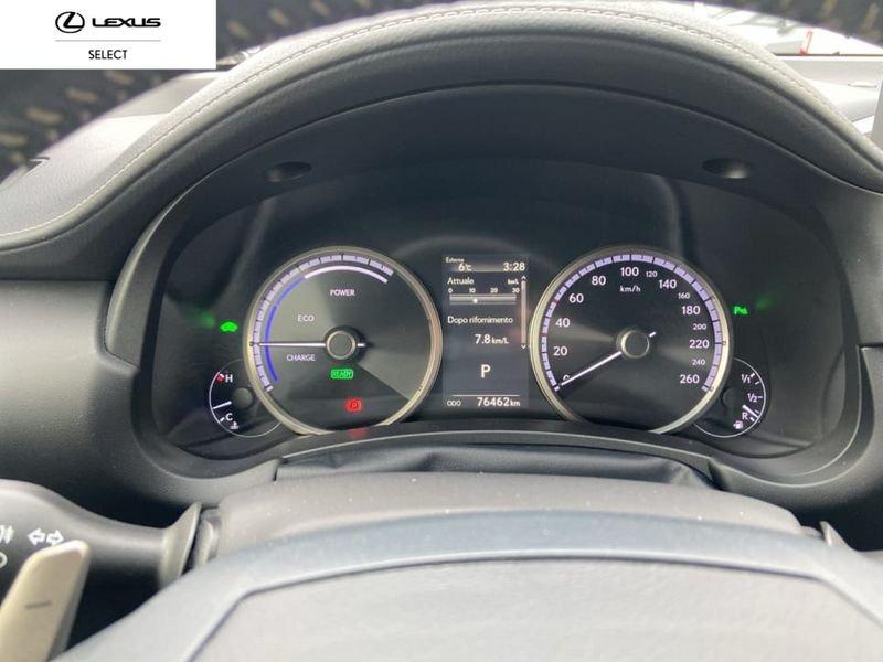 Lexus NX 300H 2.5 F SPORT 4WD CVT
