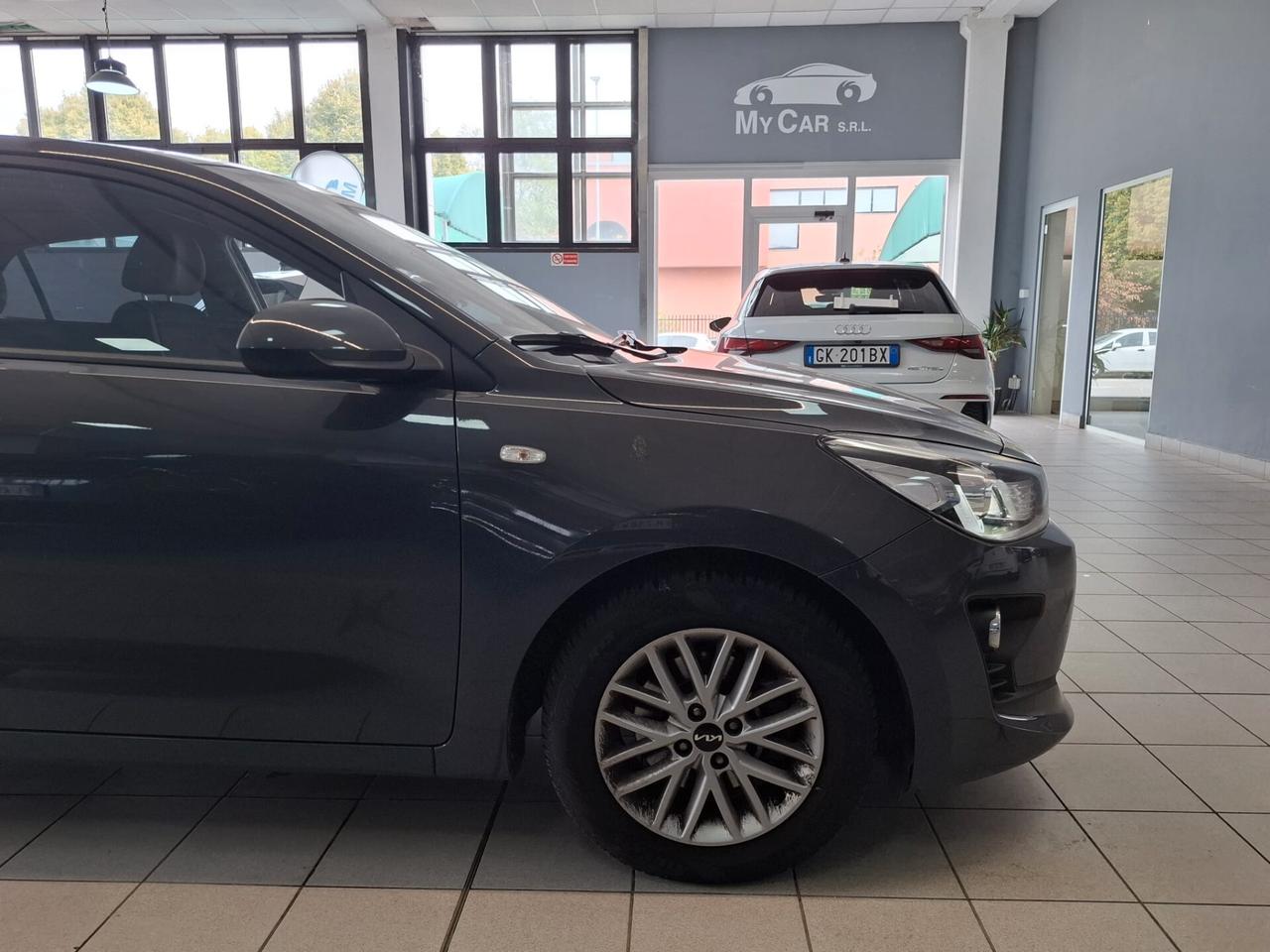 Kia Rio Hybrid Manuale