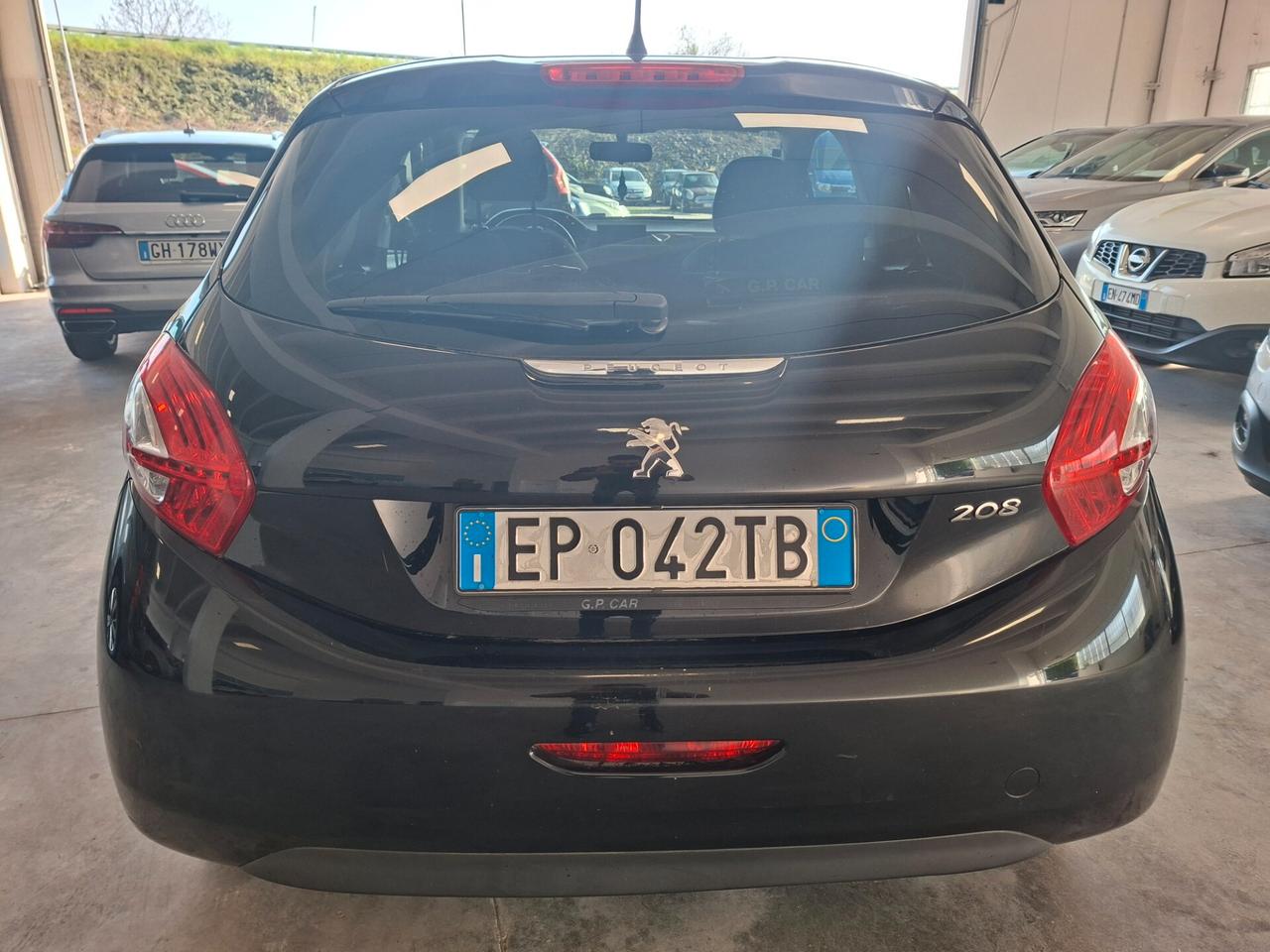 Peugeot 208 1.4 HDi DA NEOPATENTATI / EURO 5B