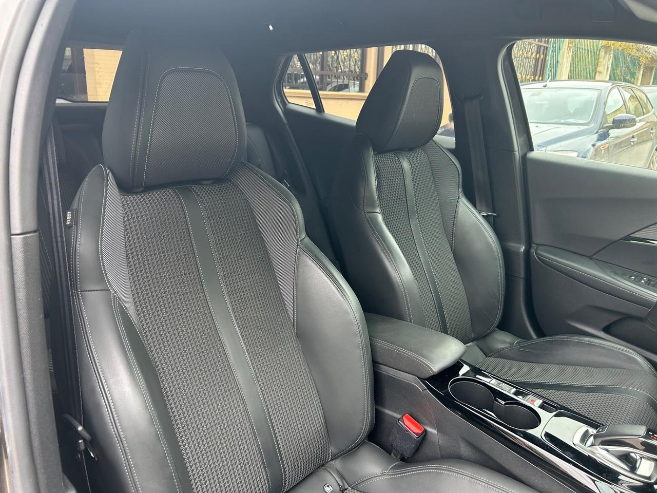 Peugeot 2008 BlueHDi 130 S&S EAT8 GT Line