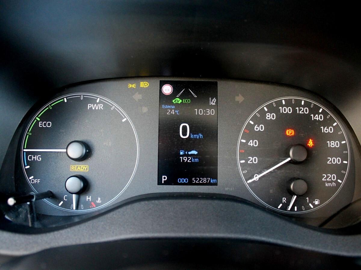 Toyota Yaris 1.5Hybrid IVA DEDUC. AUTOCARRO N1
