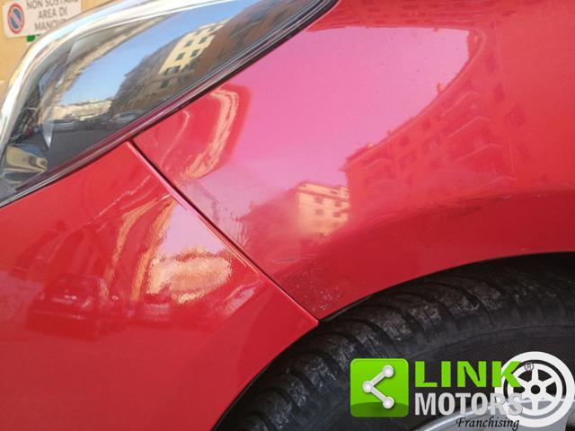 TOYOTA Yaris 1.0 5 porte Active 51 kw NEOPATENTATI