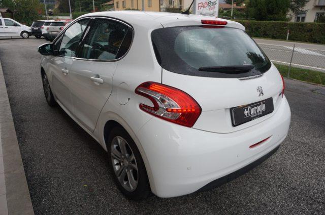 PEUGEOT 208 1.4HDi 75 5 porte Allure