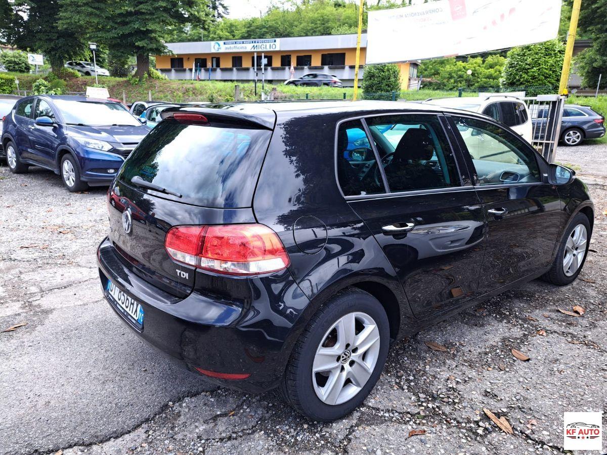VOLKSWAGEN - Golf 1.6 tdi Comfortline 5p