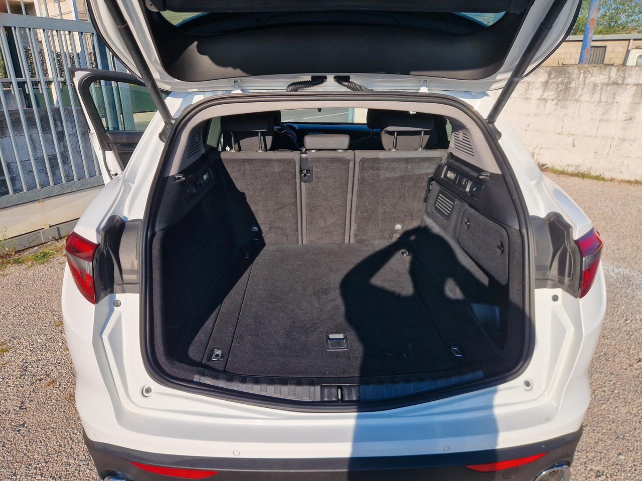 Alfa Romeo Stelvio 2.2 Turbodiesel 180 CV AT8 Q4 Executive-2019