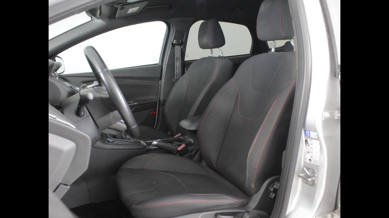 FORD Focus IV 2015 - Focus 5p 1.5 tdci ST-Line s&s 120cv powershift