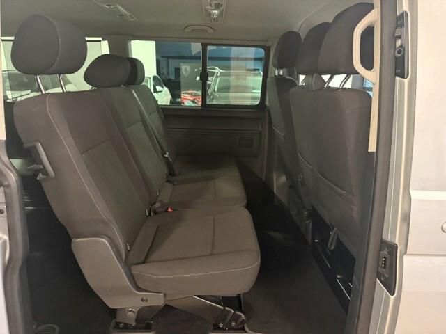 Volkswagen Caravelle 2.0 TDI 150CV DSG Comfortline N1