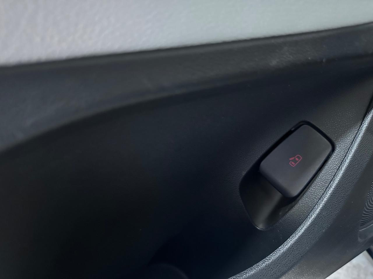 Fiat 500 500e Berlina 42 kWh La Prima by Bocelli