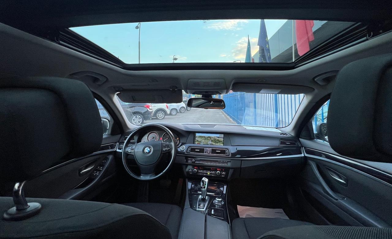 Bmw 520 520d Touring Futura automatica tetto panoramico