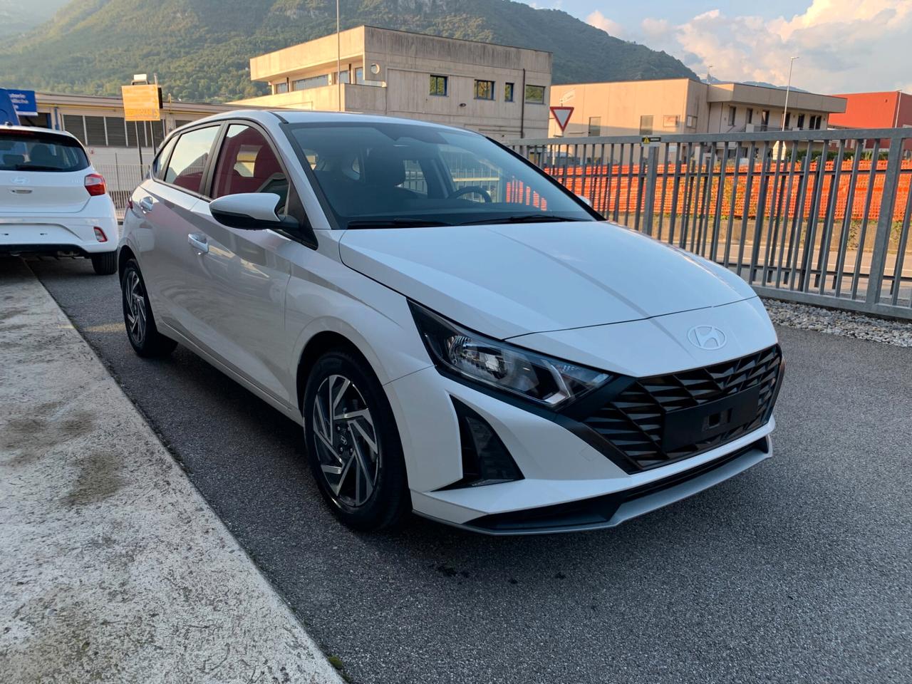 Hyundai i20 1.2 MPI MT ConnectLine