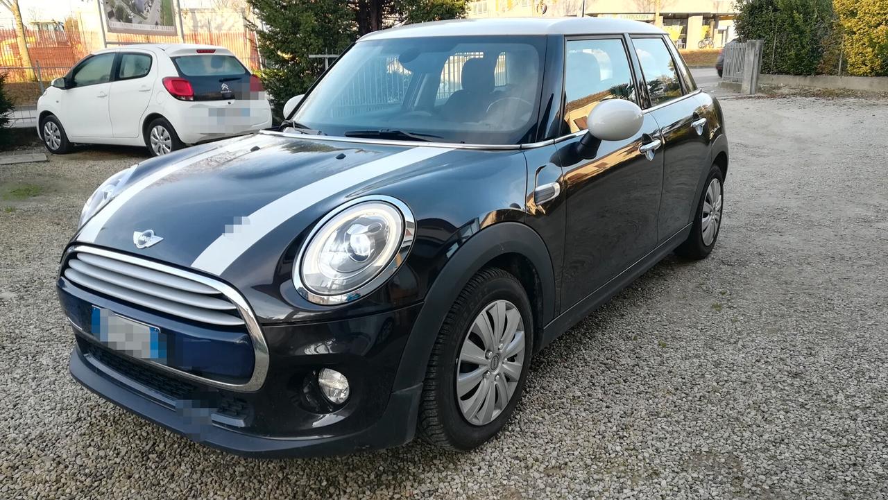 Mini Mini 1.5 Cooper D 5 porte