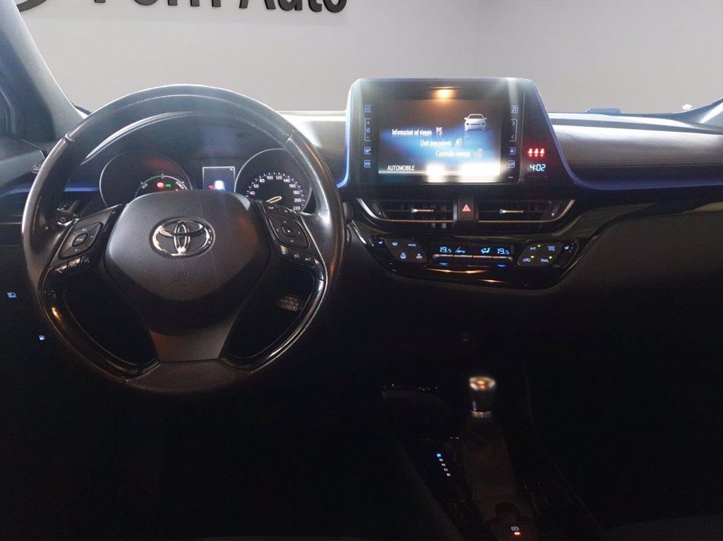 TOYOTA C-hr 1.8h style 2wd e-cvt del 2017