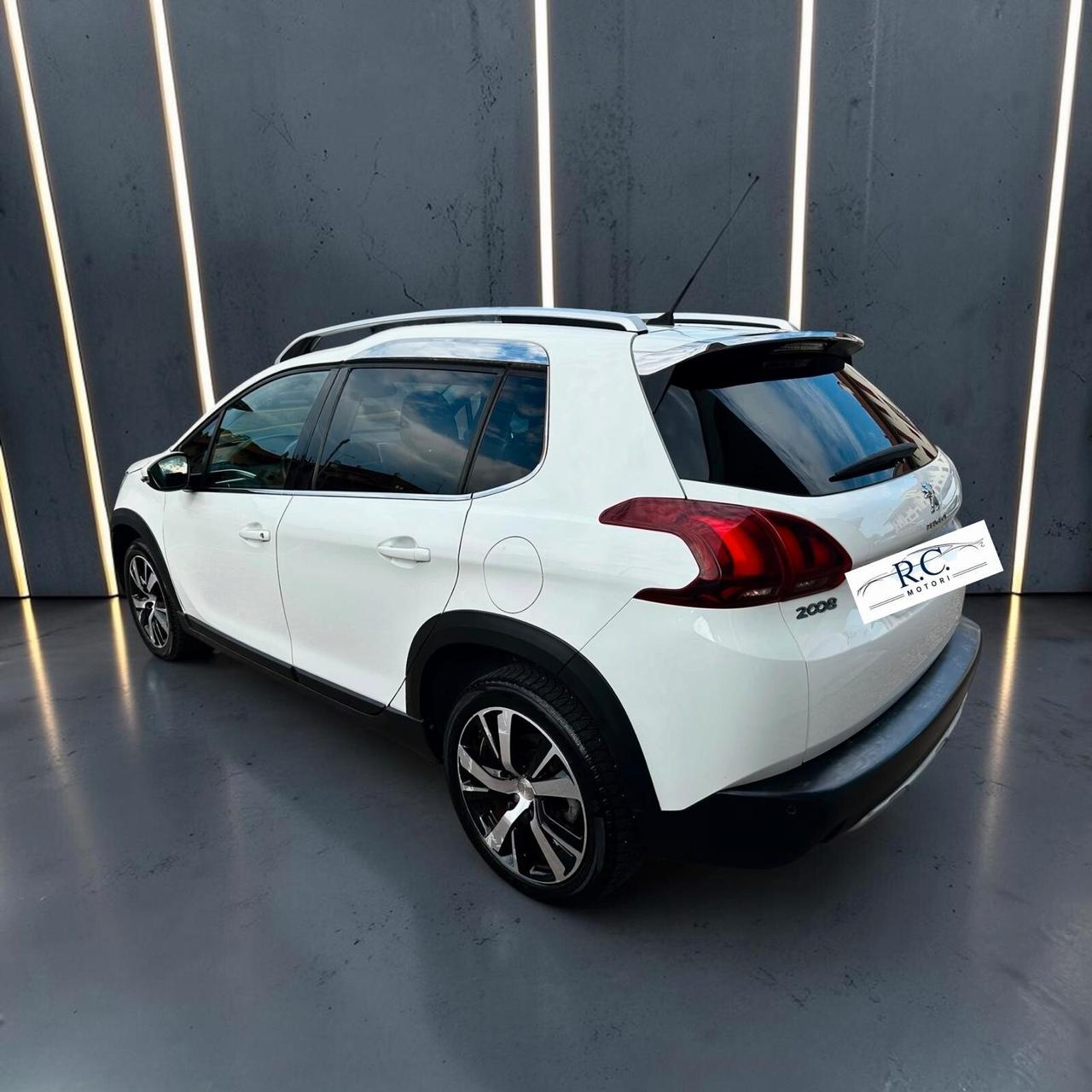 Peugeot 2008 BlueHDi 100 Active