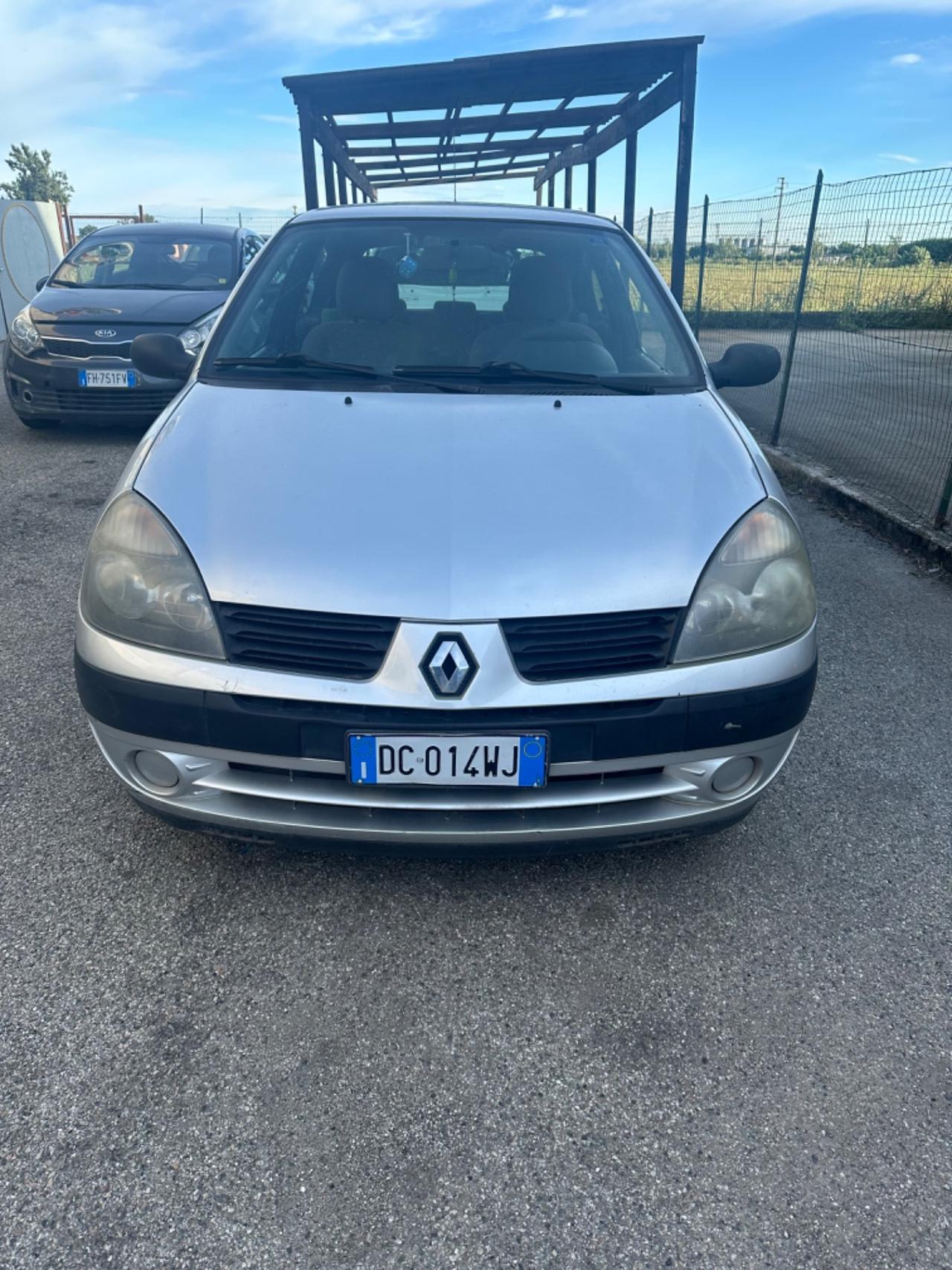 Renault Clio 1.2 16V 3 porte Dynamique