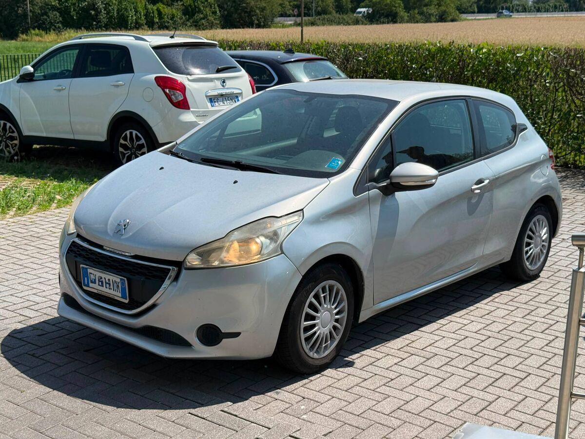 Peugeot 208 1.2 vti 12v Allure 3p