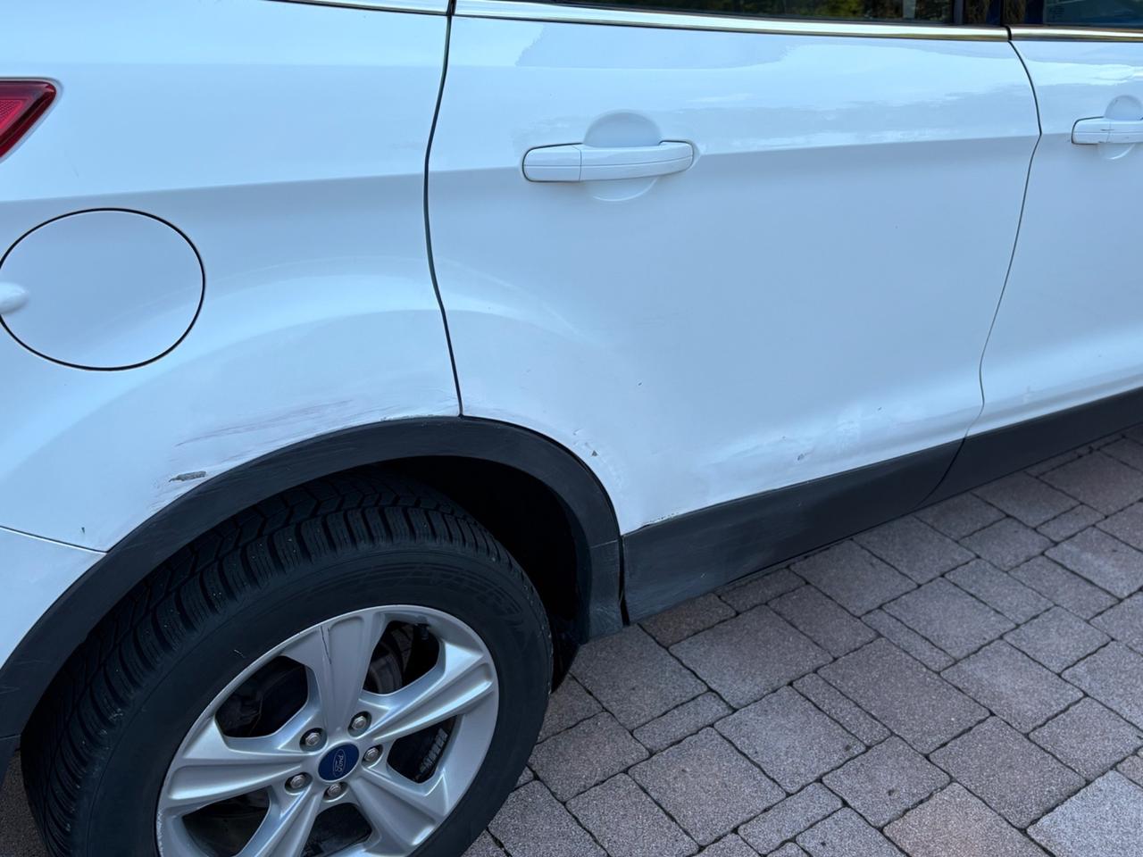 Ford Kuga 2.0 TDCI 140 CV 4WD Powershift