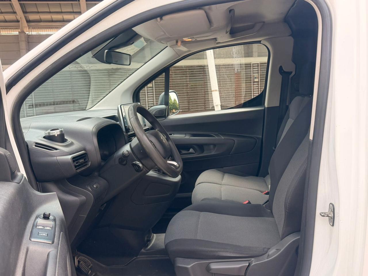 Citroen BERLINGO 100 HDI 3 POSTI