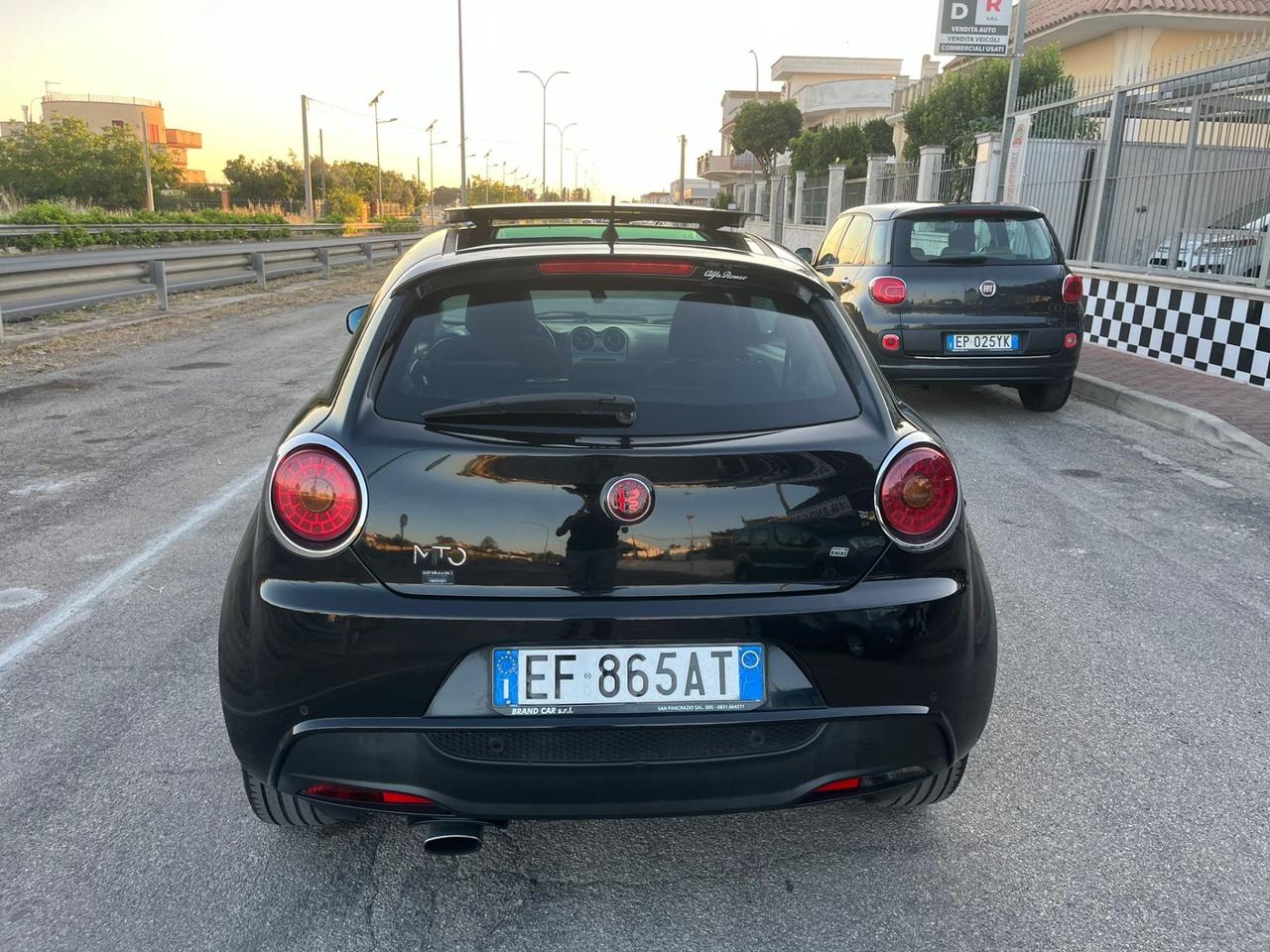 Alfa Romeo MiTo 1.6 JTDm Distinctive Premium 2011