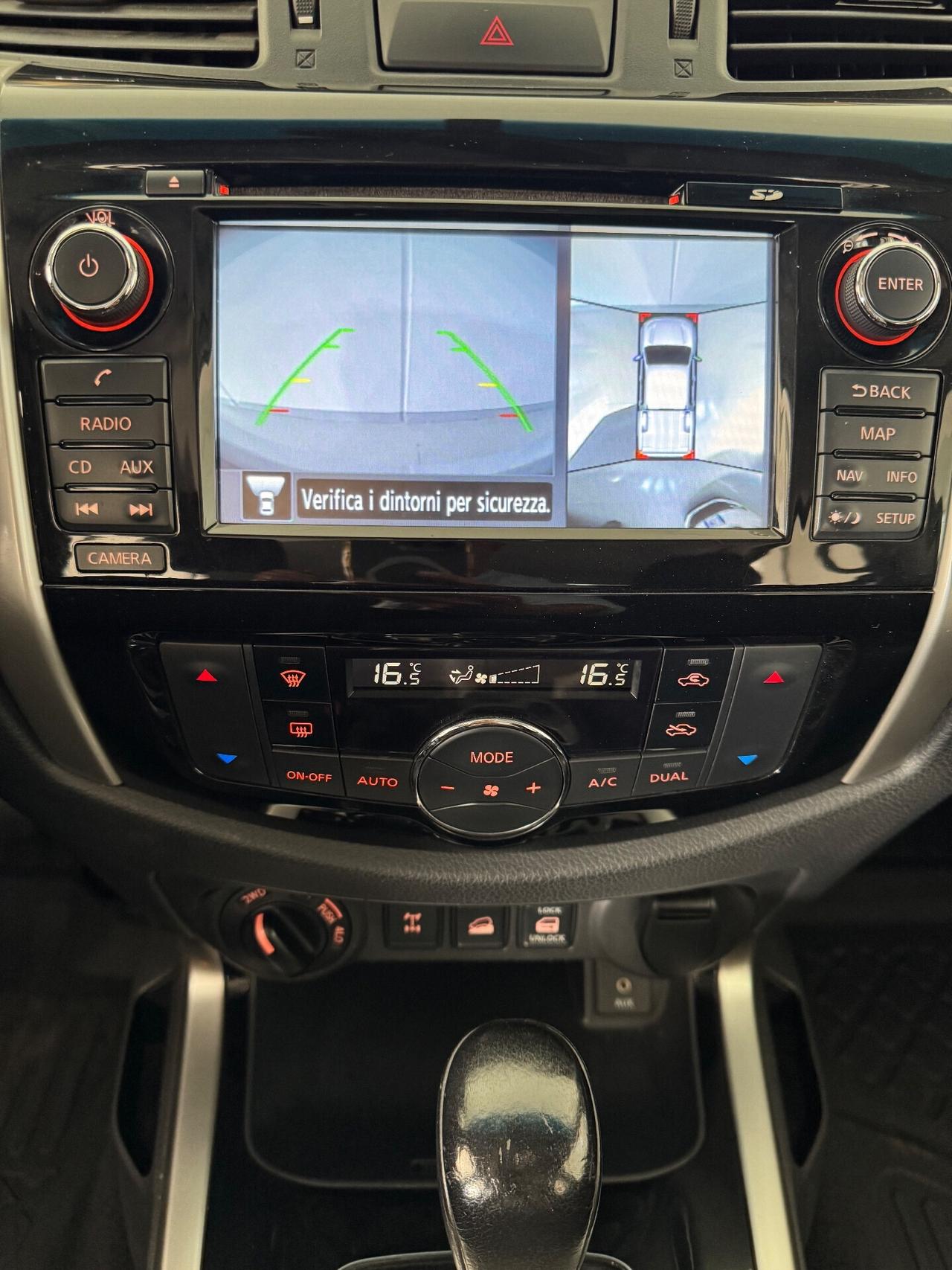 Nissan Navara 2.3 dCi 190 CV 7AT 4WD Double Cab N-Connecta