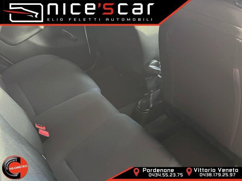 Lancia Ypsilon 1.0 FireFly 5 porte S&S Hybrid Ecochic Gold