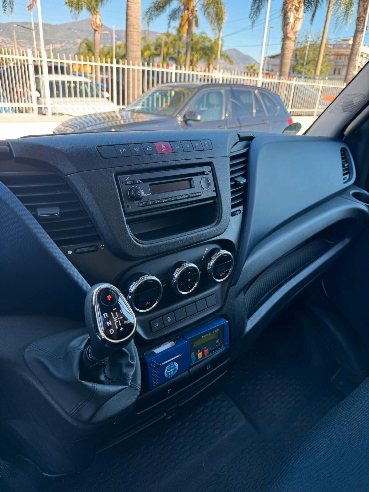 Iveco Daily 35C15 BTor 3.0 HPT PM-RG Cabinato