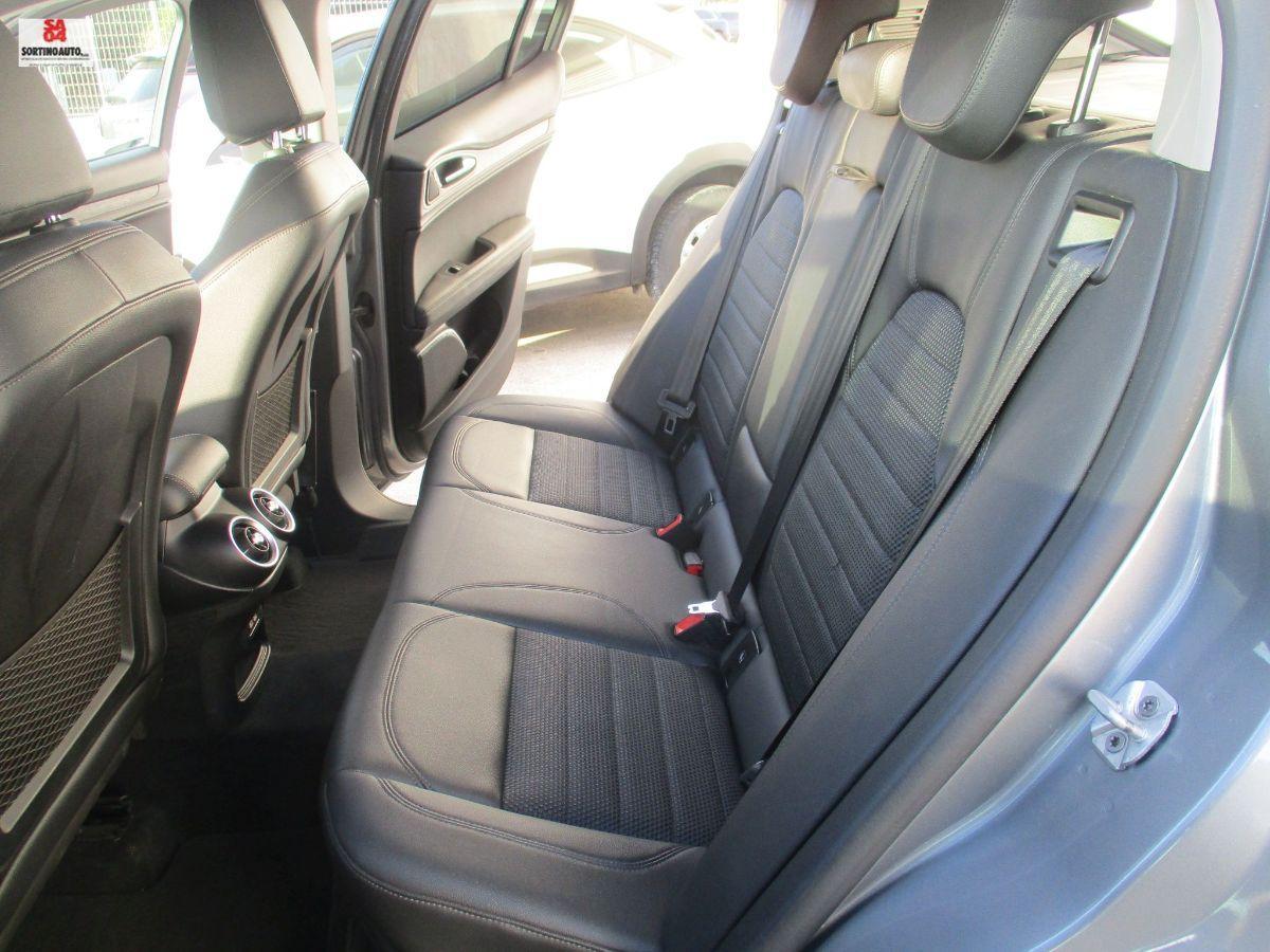 A.R.Stelvio 2.2 T.diesel 210cv AT8 Q4 B-Tech-2020 FULL