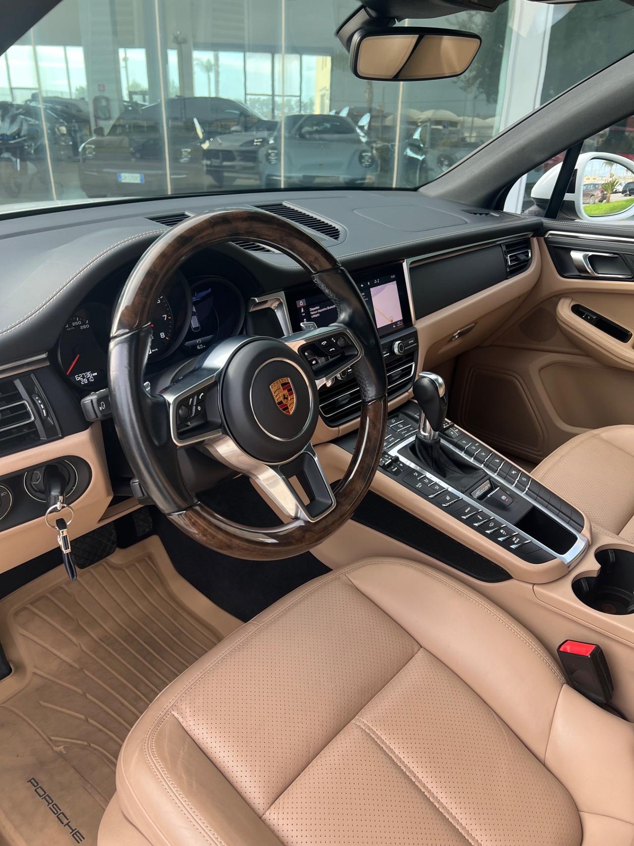 Porsche Macan 2.0 245cv pdk