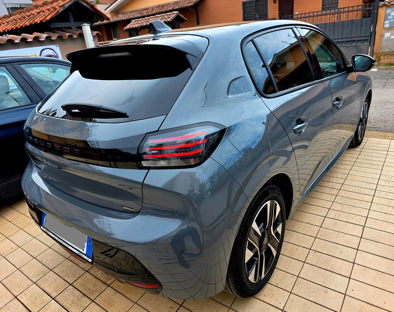 Peugeot 208 PureTech 100 Stop&Start 5 porte Allure