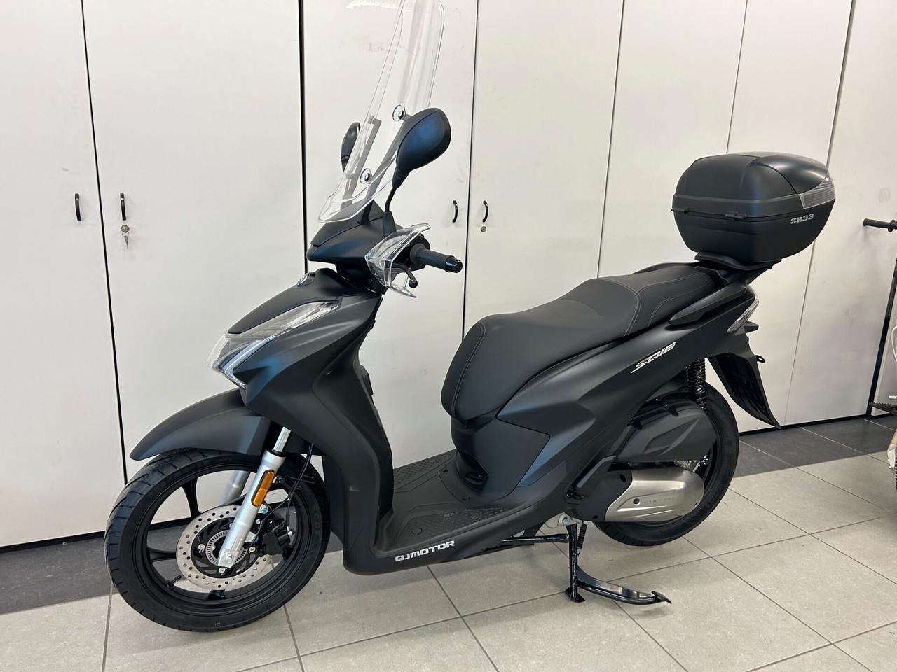 QJ scooter 125 SQ 16 NERO
