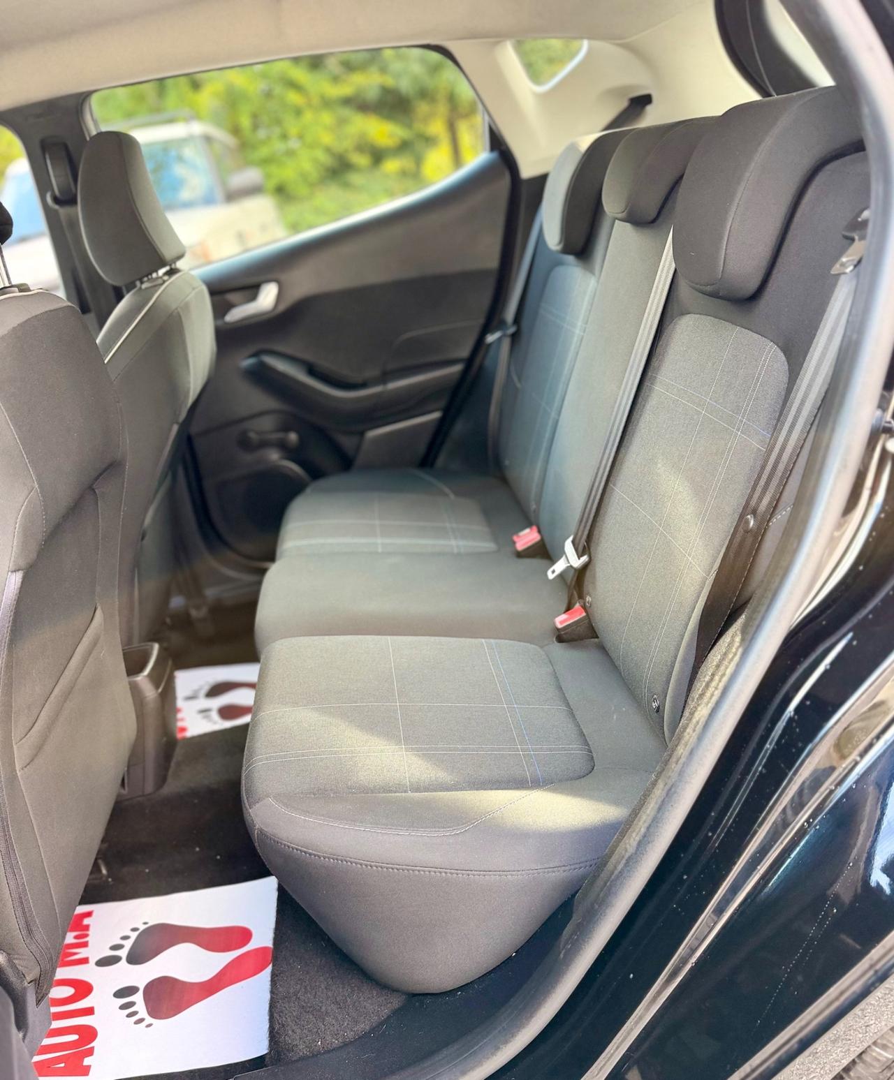 Ford Fiesta Vignale 2019 1,5 DIESEL OK NEOPATENTATI