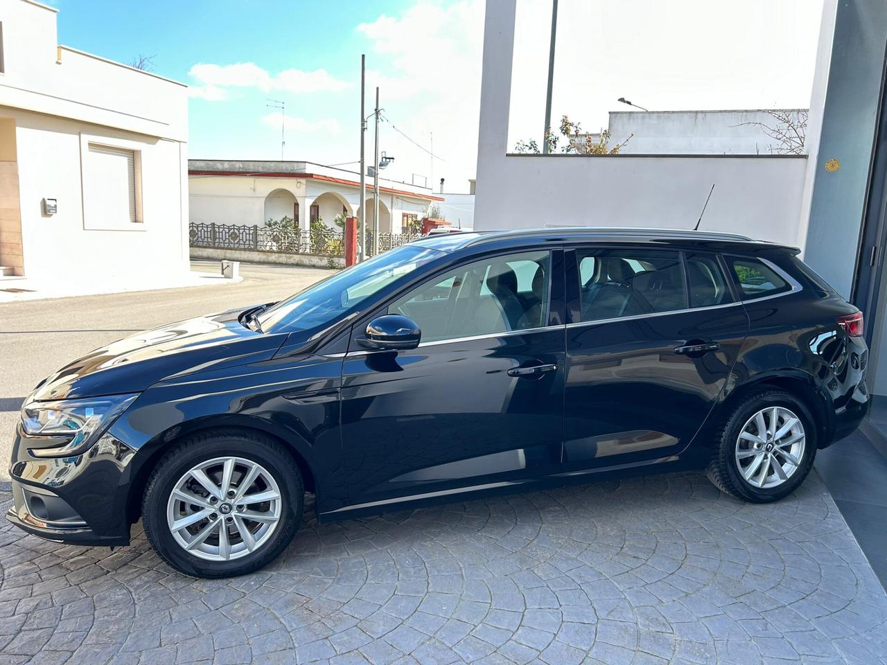 Renault Megane SPORTER 1.5 DCI 110Cv EDC-12/2016