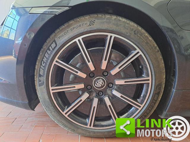 PORSCHE Taycan 4S Performance