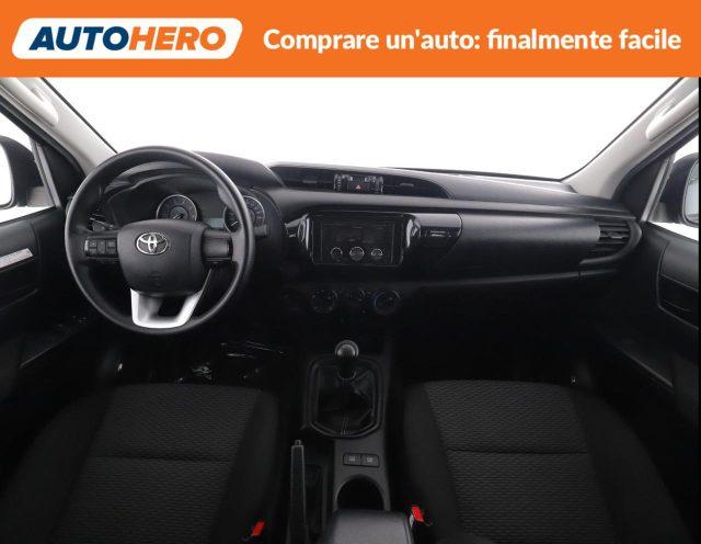 TOYOTA Hilux 2.4 D-4D 4WD 4 porte Double Cab Comfort